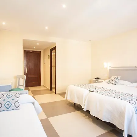 Hotel Playa Sol 2*