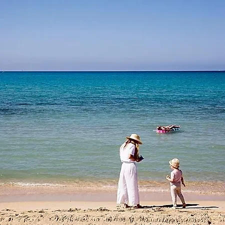 Готель Playa Sol