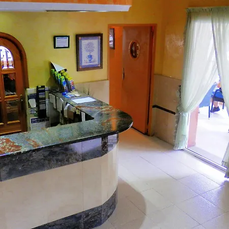 Hotel Playa Sol