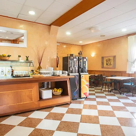 Отель Playa Sol Эл Аренал